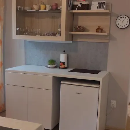 Nona Apartment *